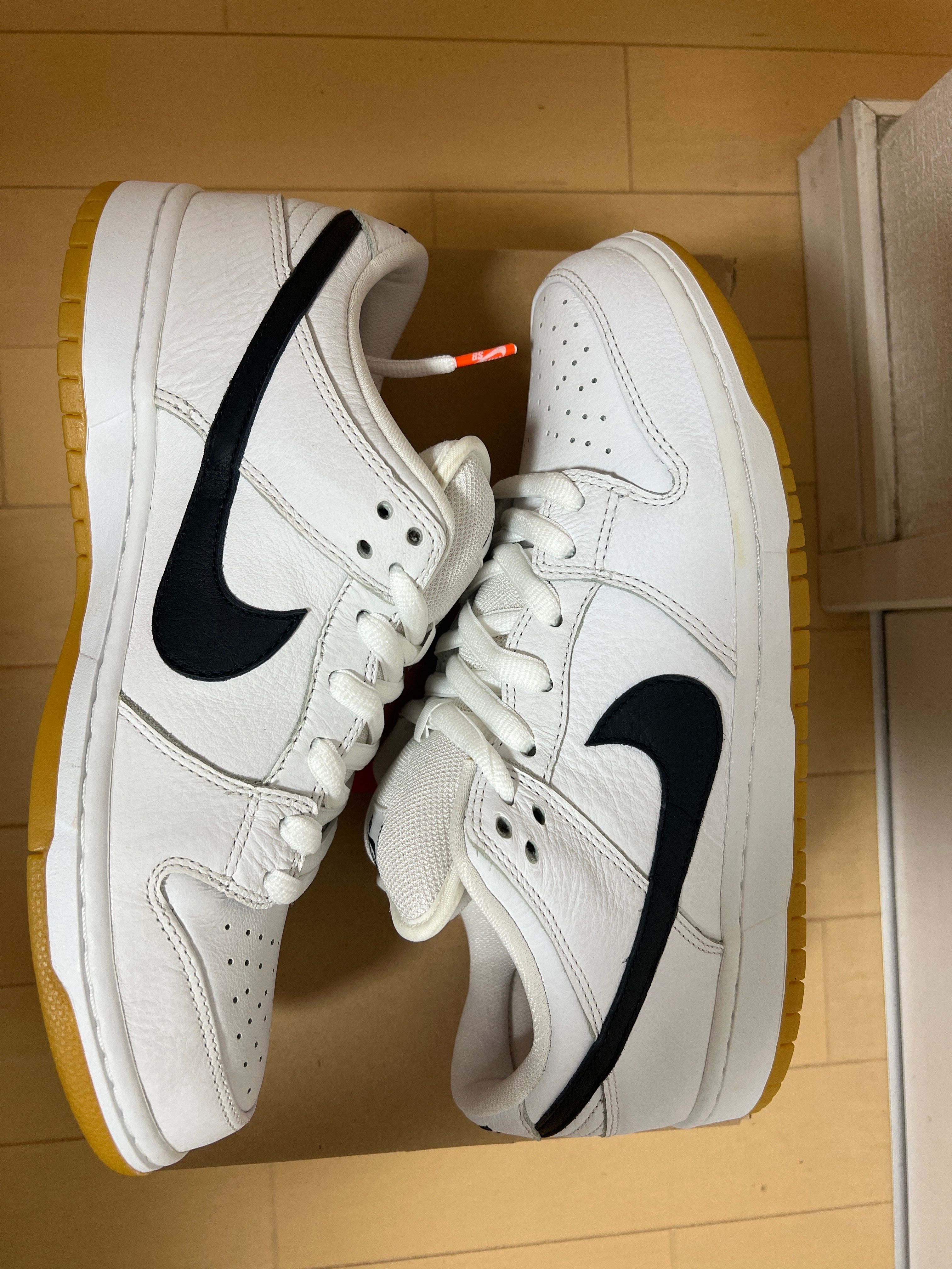 Nike SB Dunk Low Orange Label "White Black"