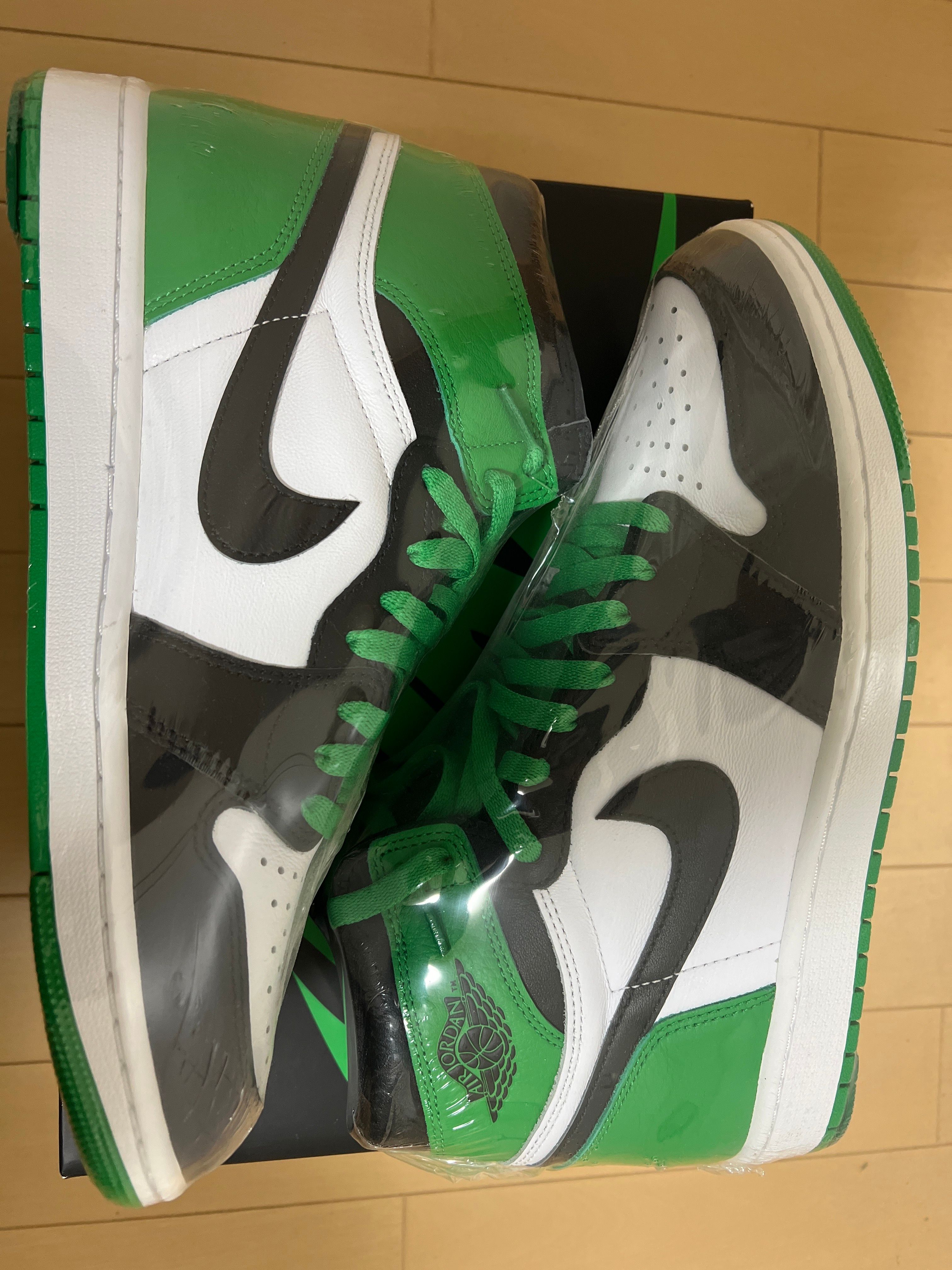 Nike Air Jordan 1 Retro High OG "Celtics/Black and Lucky Green" (2023)