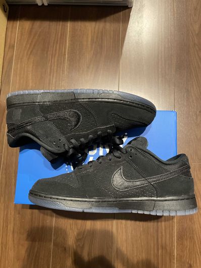 UNDEFEATED × Nike Dunk Low SP "5 ON IT"