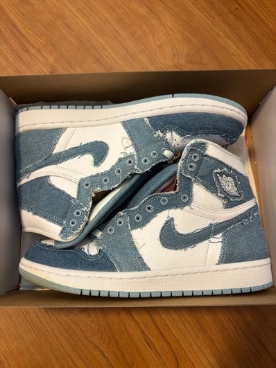 Nike Women's Air Jordan 1 High OG "Denim"