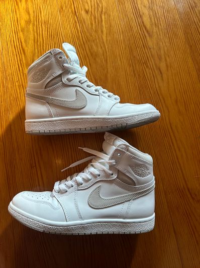 Nike Air Jordan 1 High 85 "Neutral Grey"