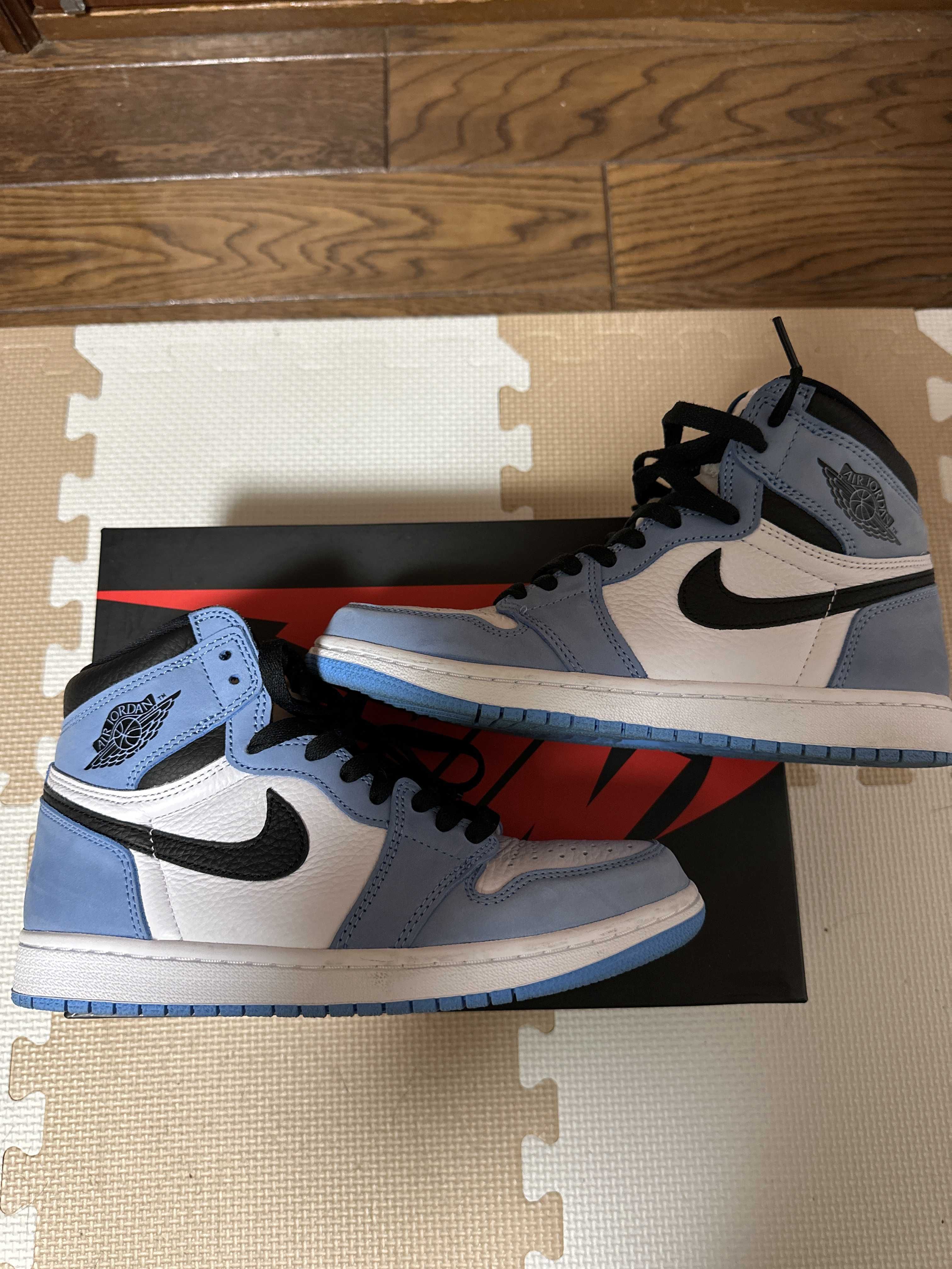 Nike Air Jordan 1 High OG "University Blue"