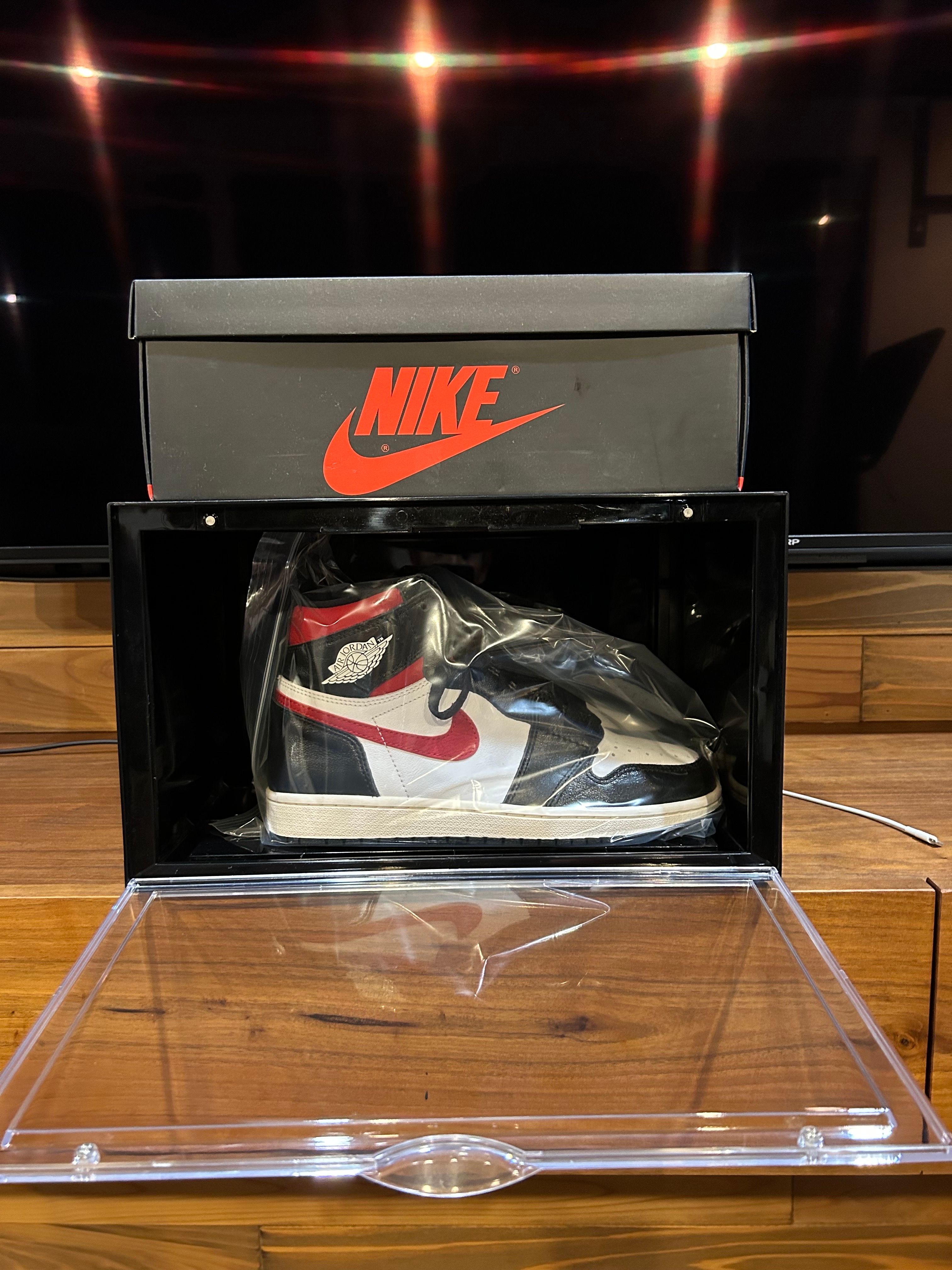 Nike Air Jordan 1 Retro High "Black/White/Sail/Gym Red"