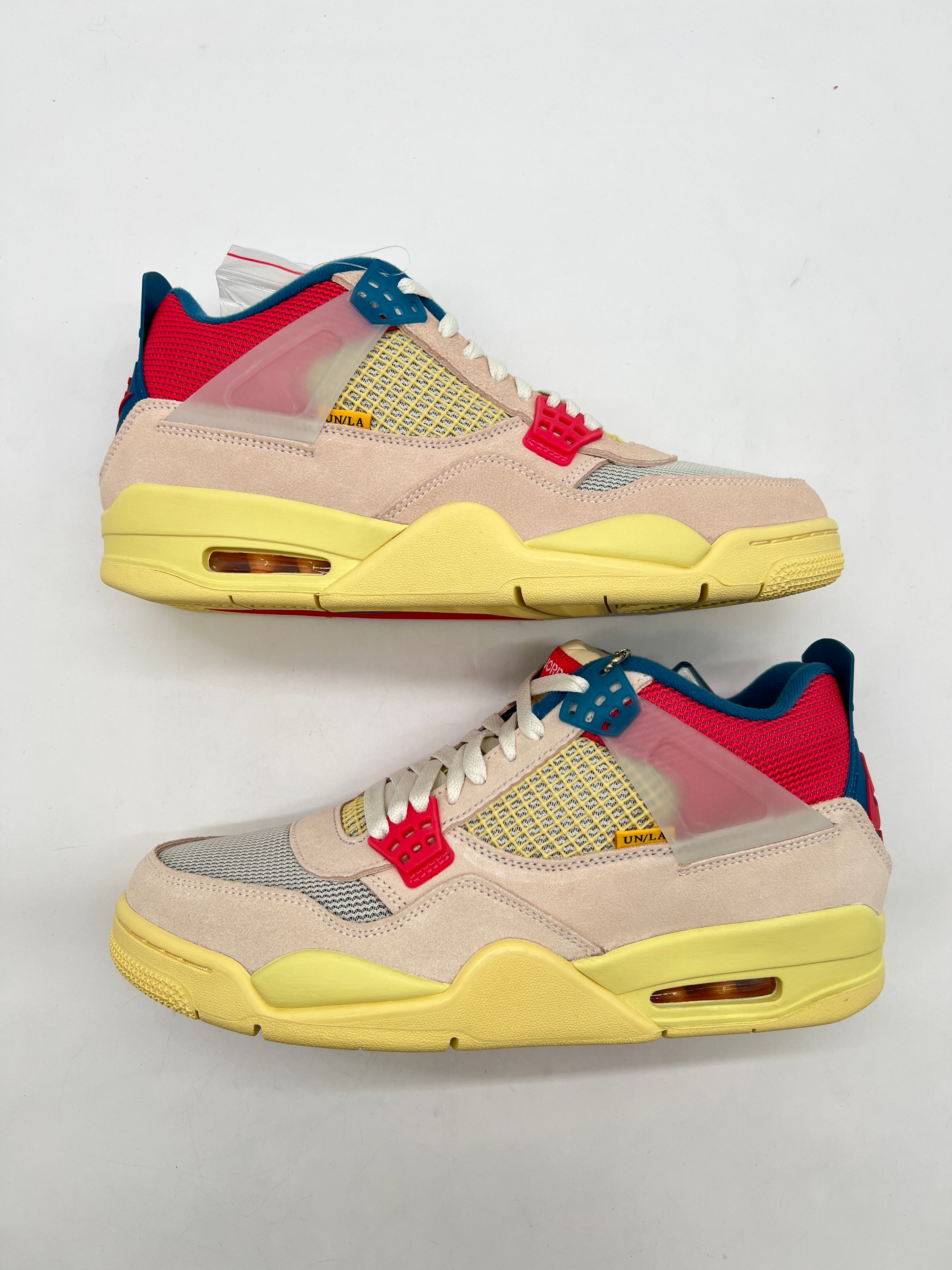 UNION × Nike Air Jordan 4 SP "Guava Ice/Light Fusion Red"