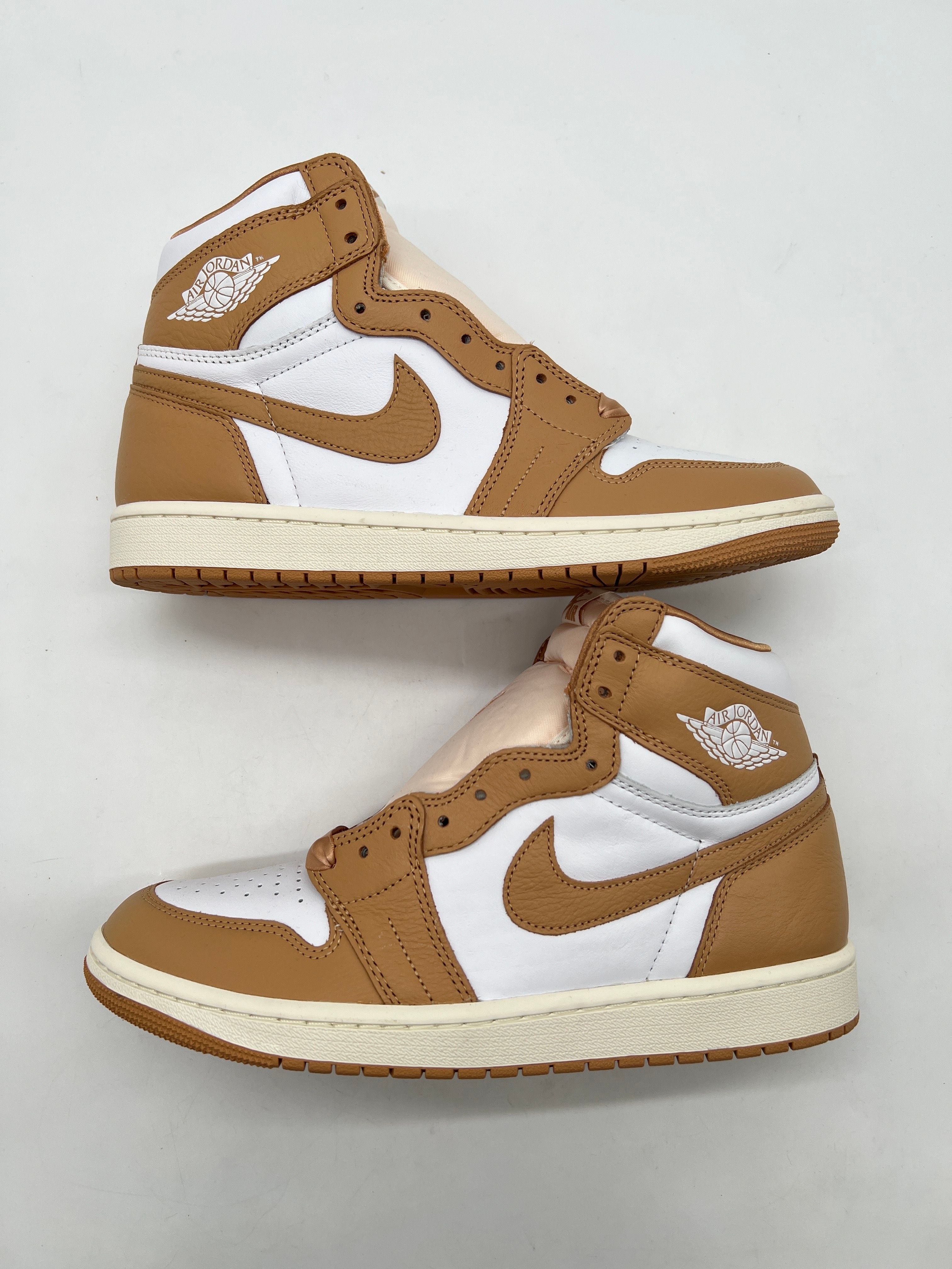 Nike Women's Air Jordan 1 Retro High OG "Praline"