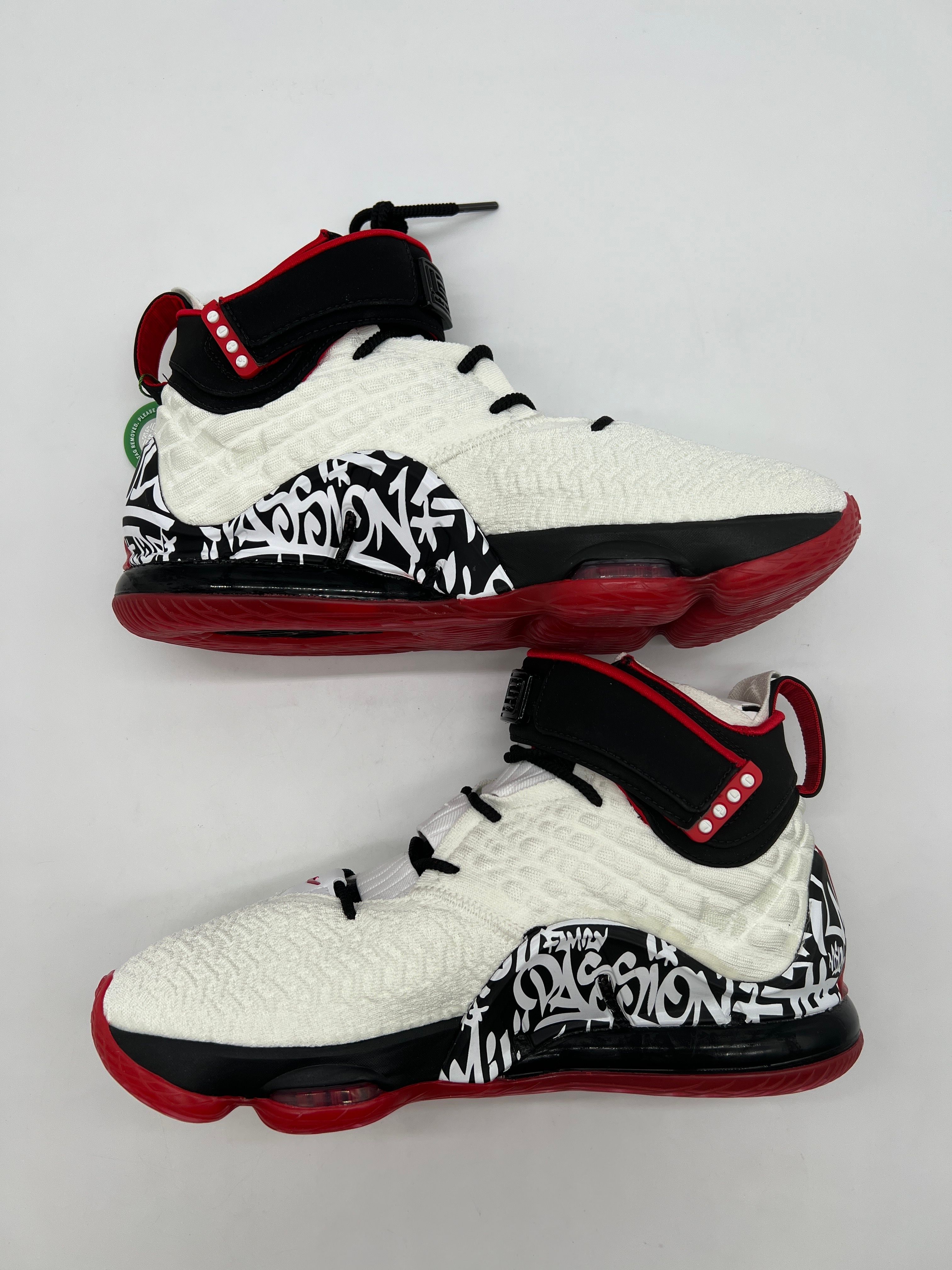 Nike Lebron 17 "Graffiti"