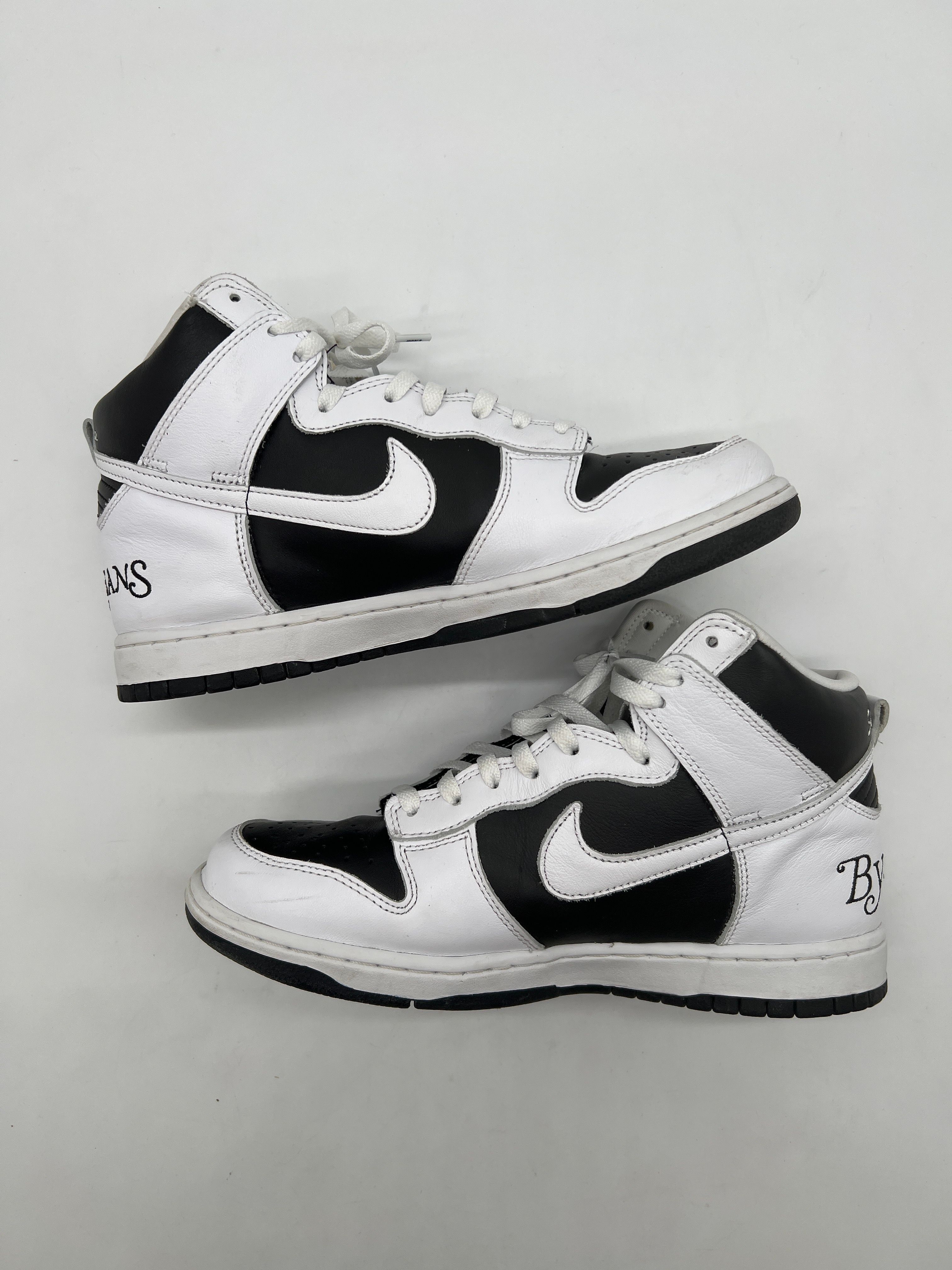 Supreme × Nike SB Dunk High By Any Means "White Black"