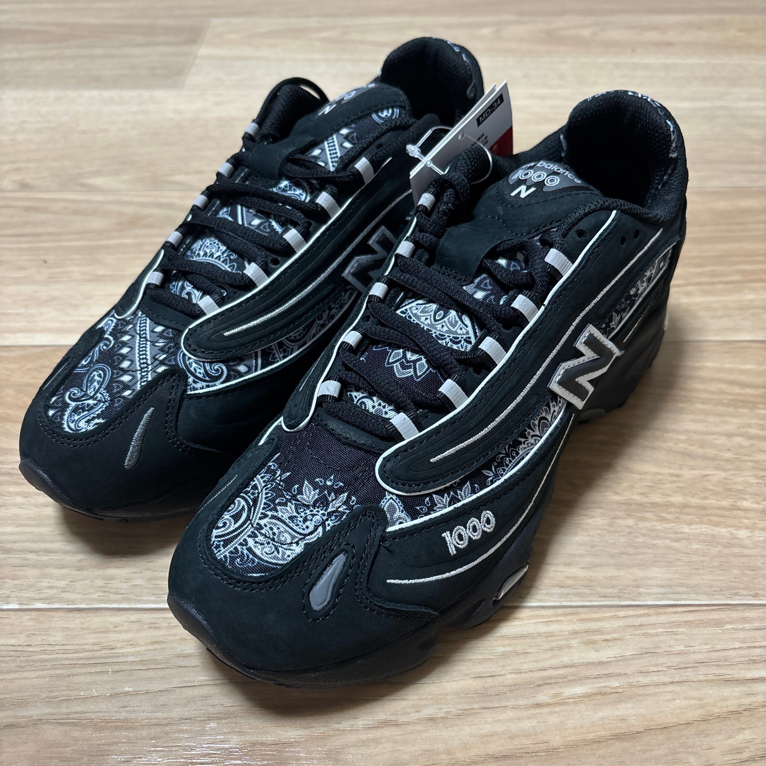 アトモス × ニューバランス 1000  