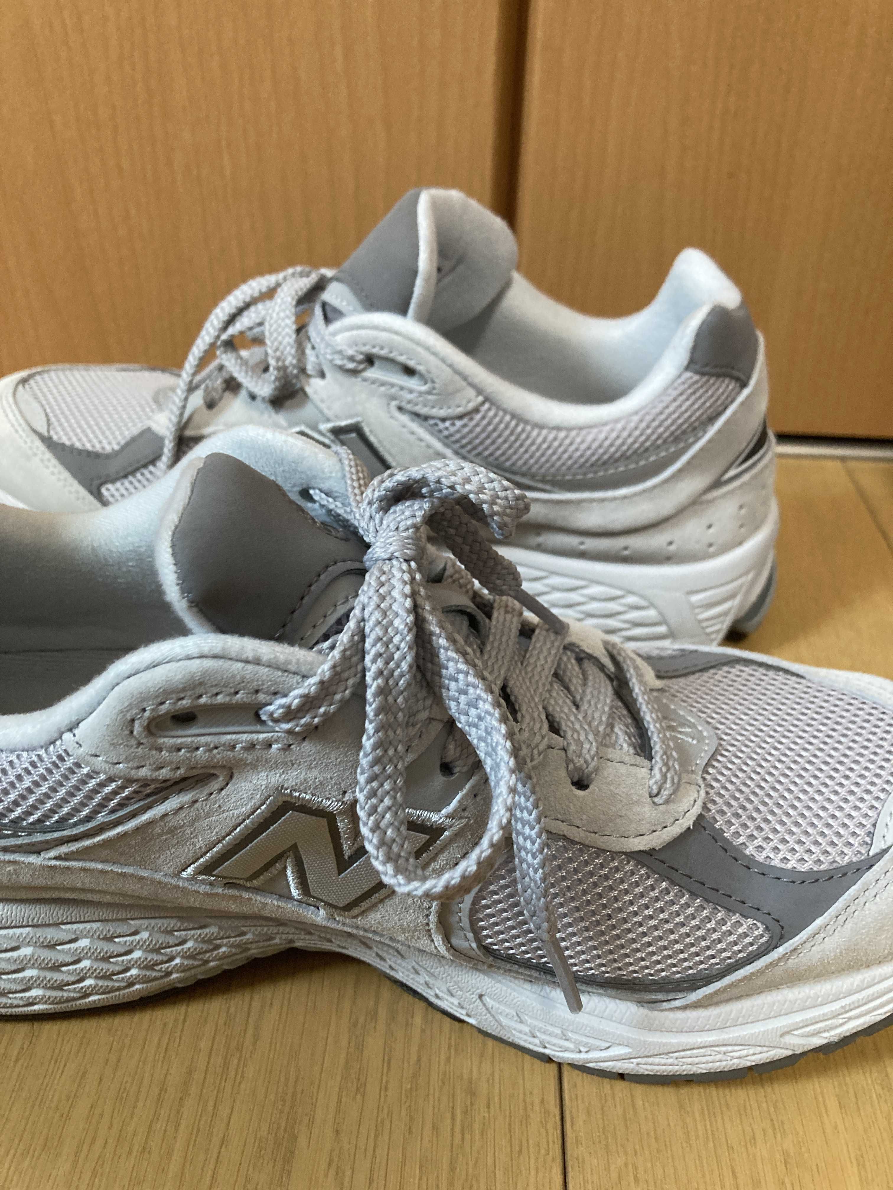 New Balance 2002R "Gray"