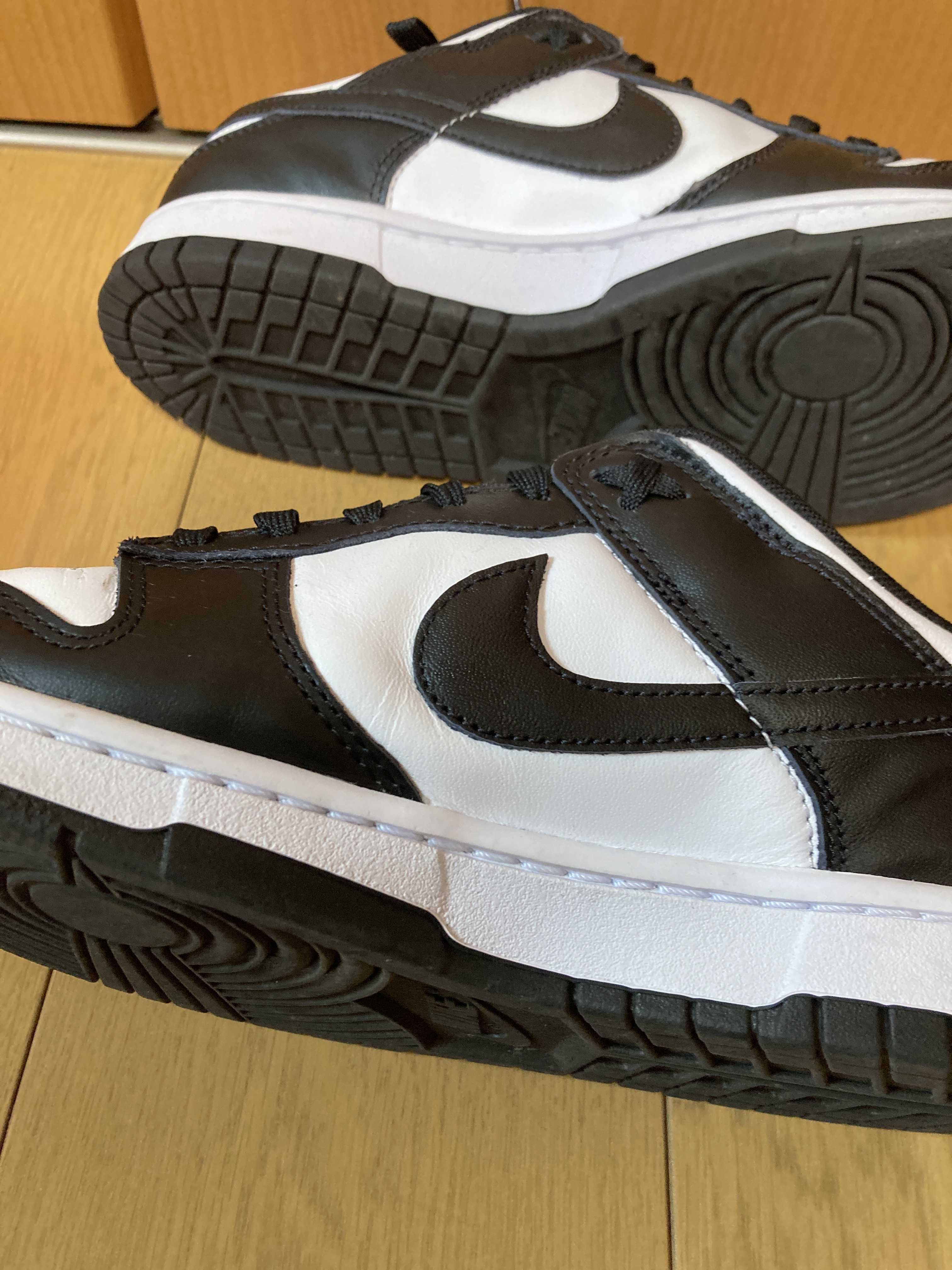 Nike Dunk Low Retro "Panda/White/Black"