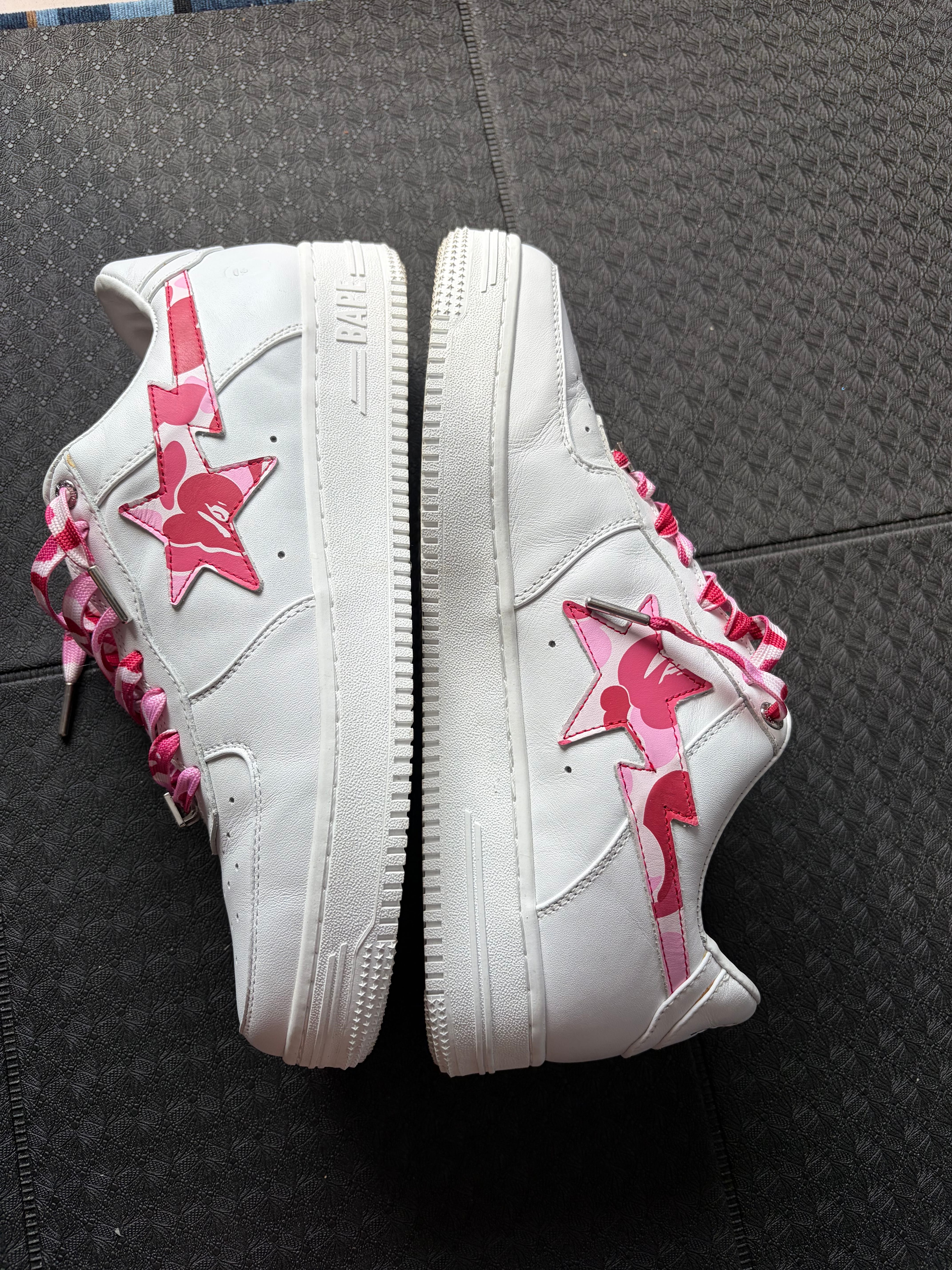 A BATHING APE®︎ BAPE STA White ABC Camo "Pink" (2022)