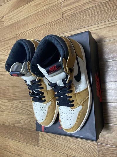 Nike Air Jordan 1 RETRO High "Rookie of The Year"