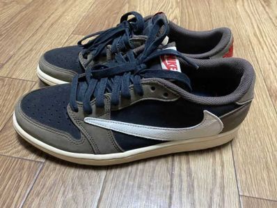 Travis Scott × Nike Air Jordan 1 Low OG SP-T "Black/Dark Mocha"