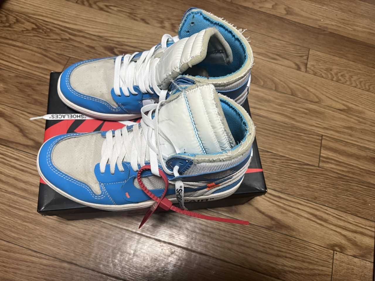 Off-White × Nike Air Jordan 1 High UNC "White/Dark Powder Blue"