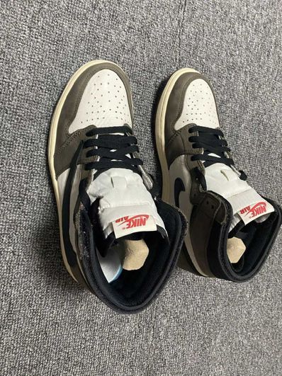 Travis Scott × Nike Air Jordan 1 Retro High OG TS SP "Sail/Dark Mocha"