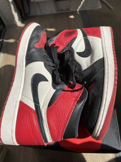 Nike Air Jordan 1 Retro High OG "Bred Toe"