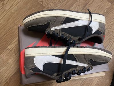Travis Scott × Nike Air Jordan 1 Low OG SP-T "Black/Dark Mocha"