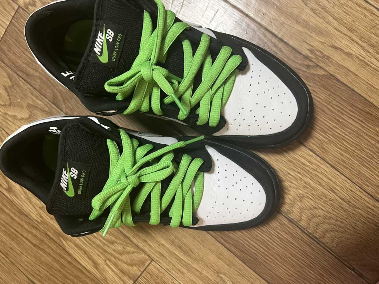 STAPLE × Nike SB Dunk Low "Pigeon Black/White"