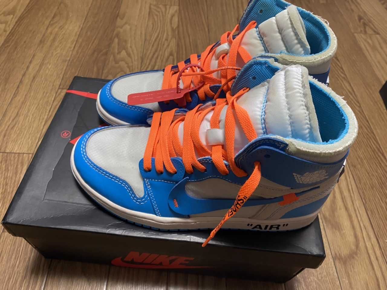 Off-White × Nike Air Jordan 1 High UNC "White/Dark Powder Blue"