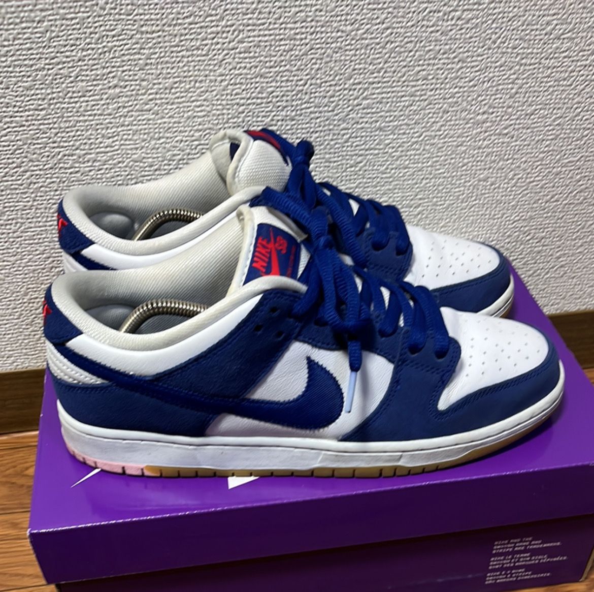 Nike SB Dunk Low "Los Angeles Dodgers/Deep Royal Blue"