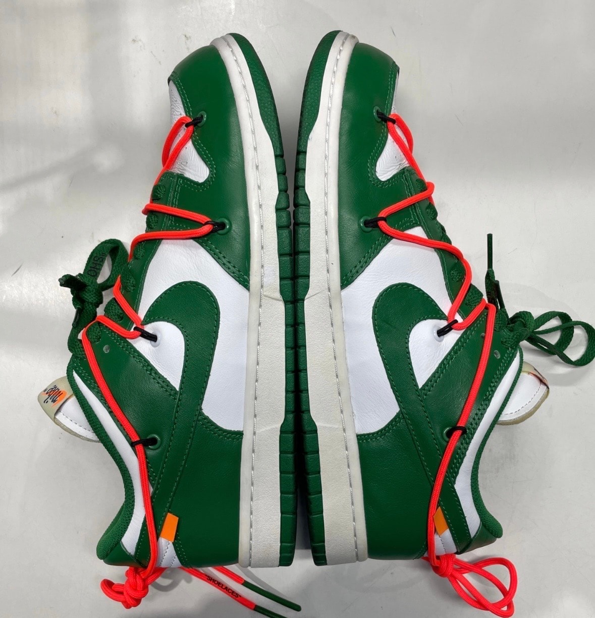 Off-White × Nike Dunk Low "White/Pine Green"