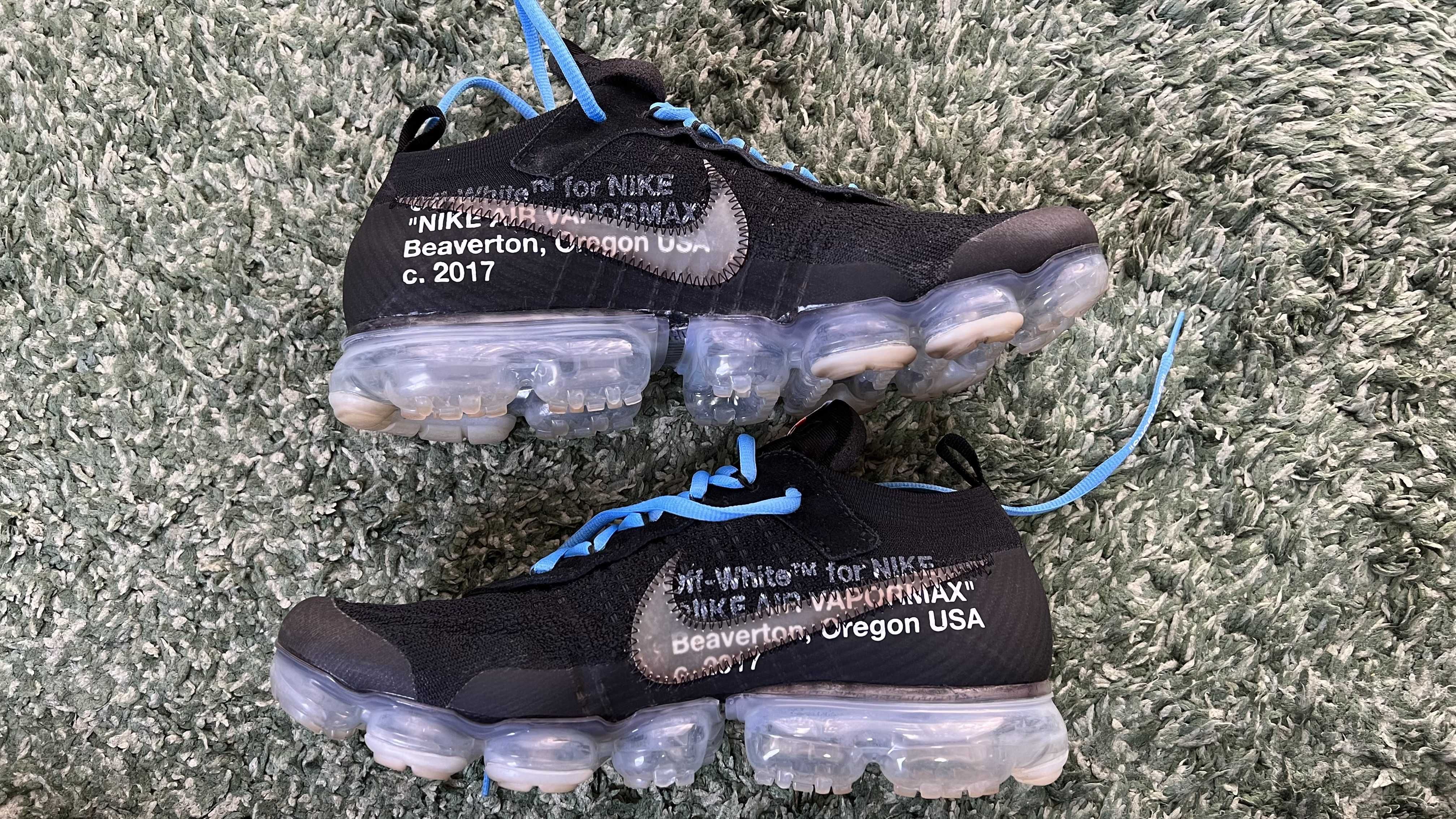 Off-White × Nike Air Vapormax "Black/Total Orange/Clear"