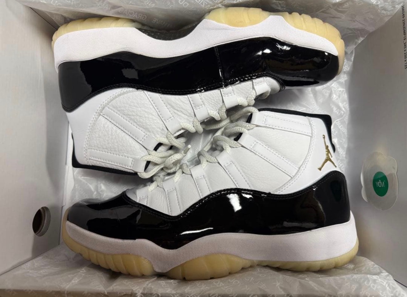 Nike Air Jordan 11 Retro "Gratitude"