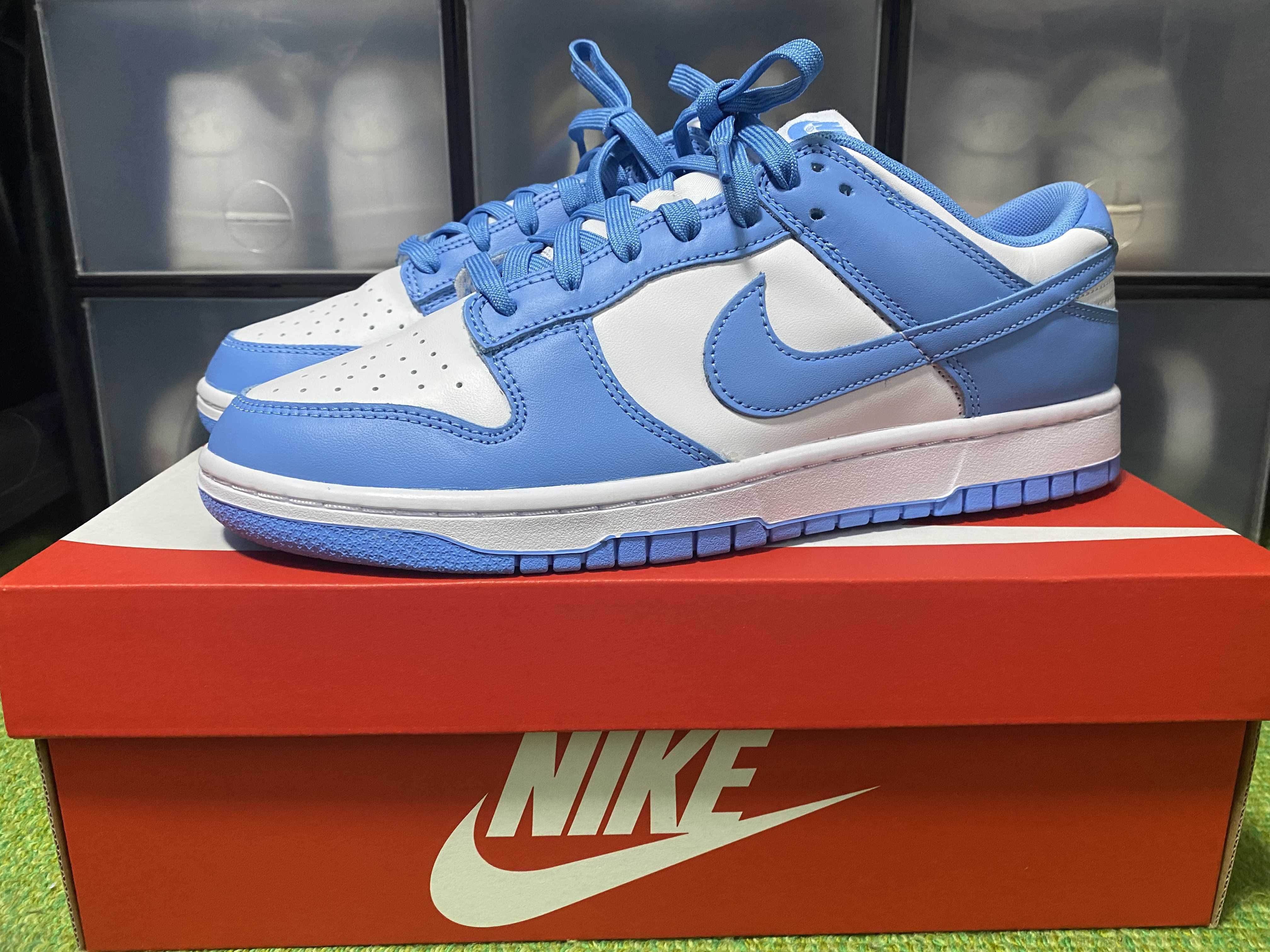 Nike Dunk Low "University Blue"