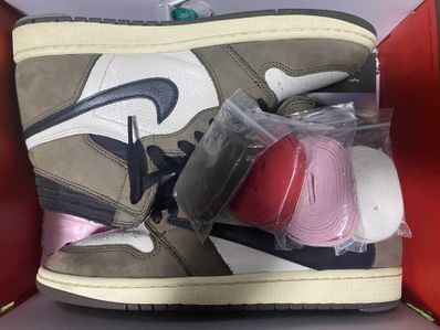 Travis Scott × Nike Air Jordan 1 Retro High OG TS SP "Sail/Dark Mocha"
