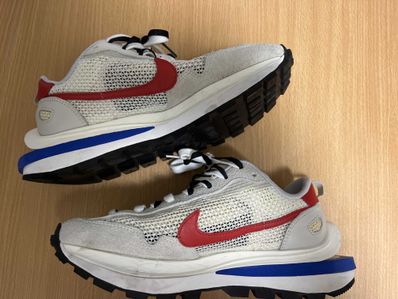 sacai × Nike Vapor Waffle "Royal Fuchsia"