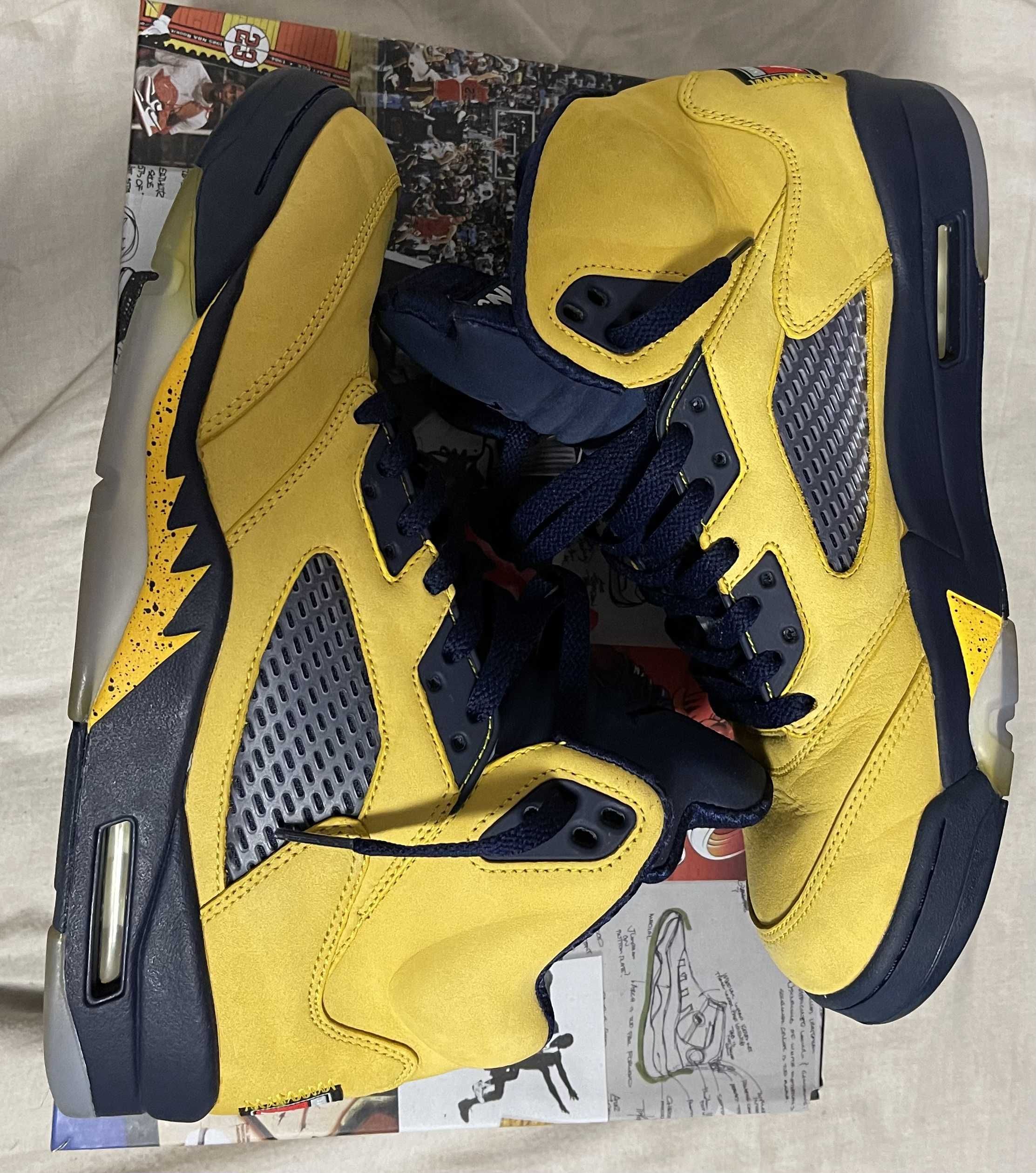 NIKE AIR JORDAN 5 "MICHIGAN"