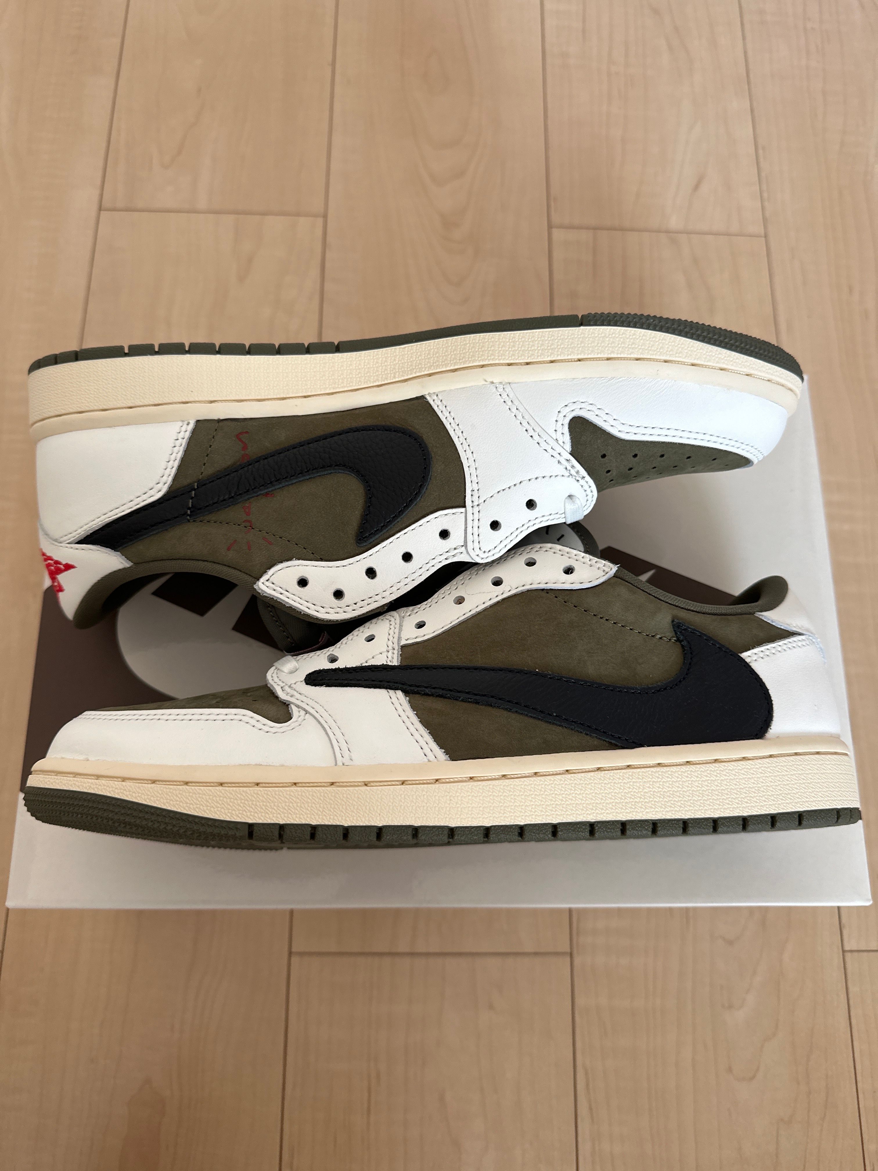 Travis Scott × Nike Air Jordan 1 Low OG SP "Reverse Olive"
