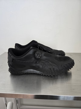 エイサップロッキー × プーマ モストロ ディスクコーズ "プーマブラック/シャドウグレー"