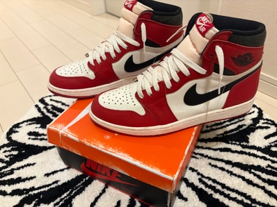 Nike Air Jordan 1 High OG "Lost & Found/Chicago"