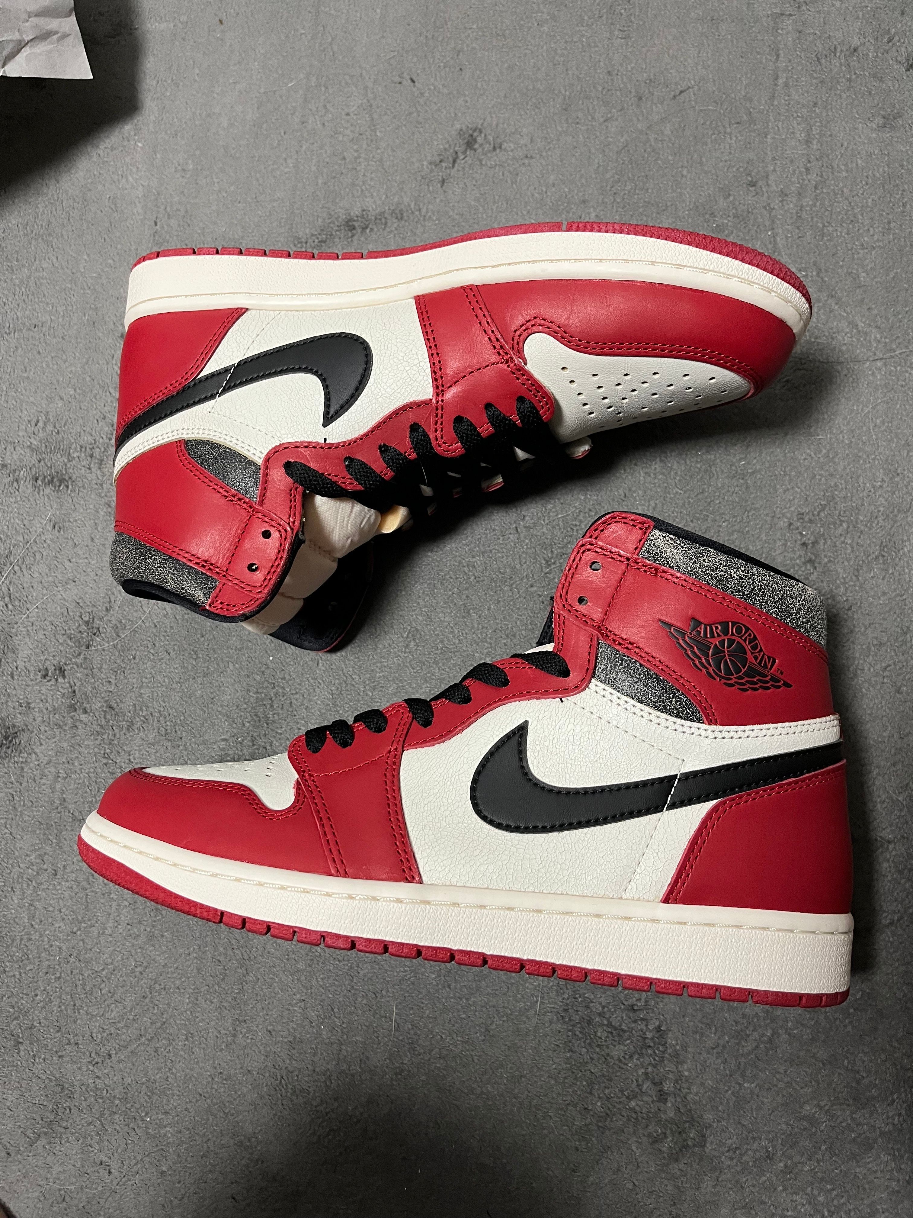 Nike Air Jordan 1 High OG "Lost & Found/Chicago"