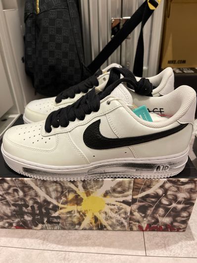 PEACEMINUSONE × Nike Air Force 1 Low "Para-noise/White/Black" / G-DRAGON