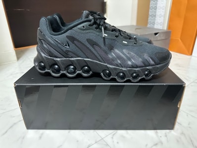 Nike Air Max DN8 "Triple Black"