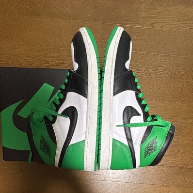 Nike Air Jordan 1 Retro High OG "Celtics/Black and Lucky Green" (2023)