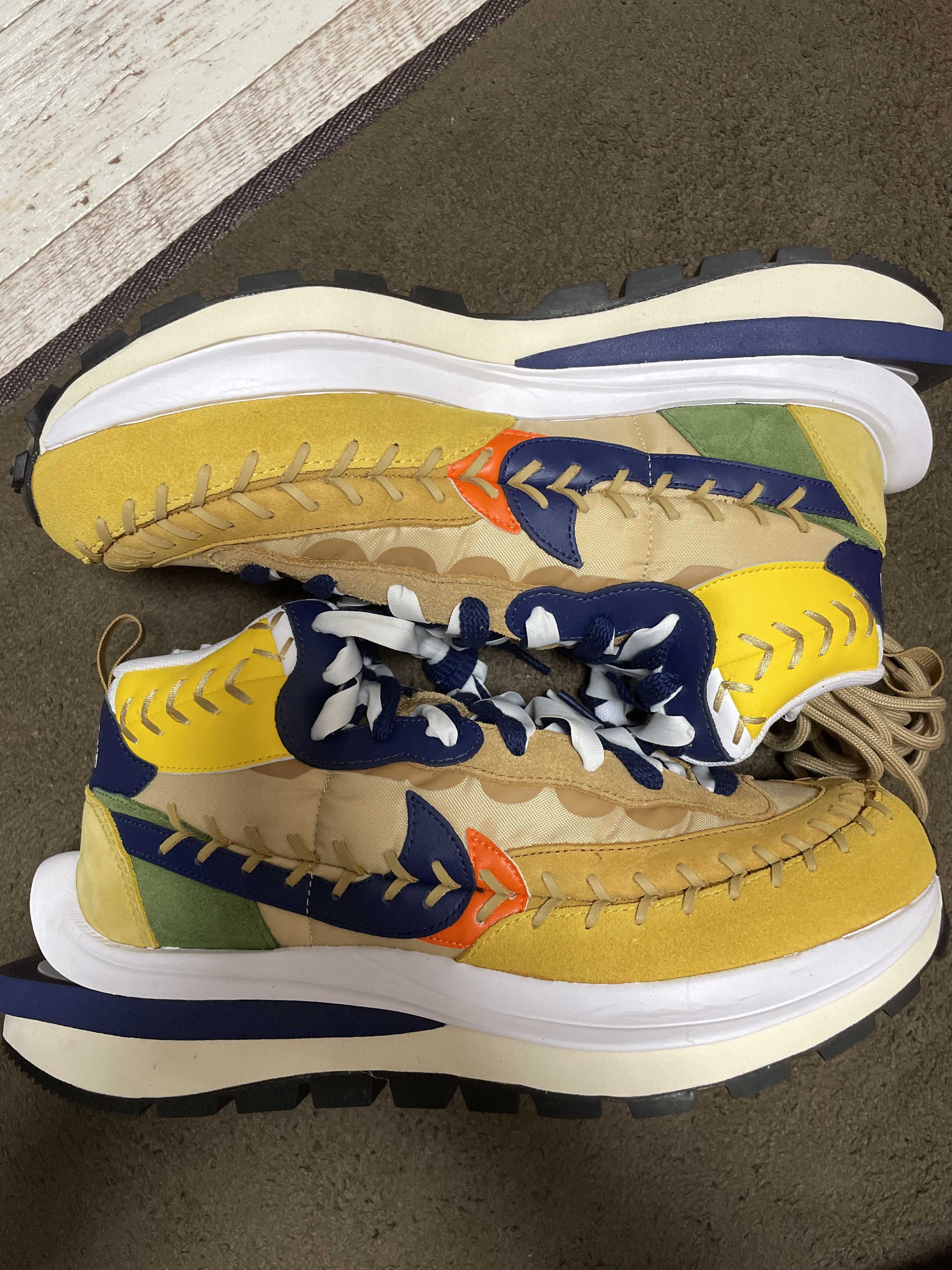 Jean-Paul Gaultier × sacai × Nike VaporWaffle "Sesame/Multi Color"
