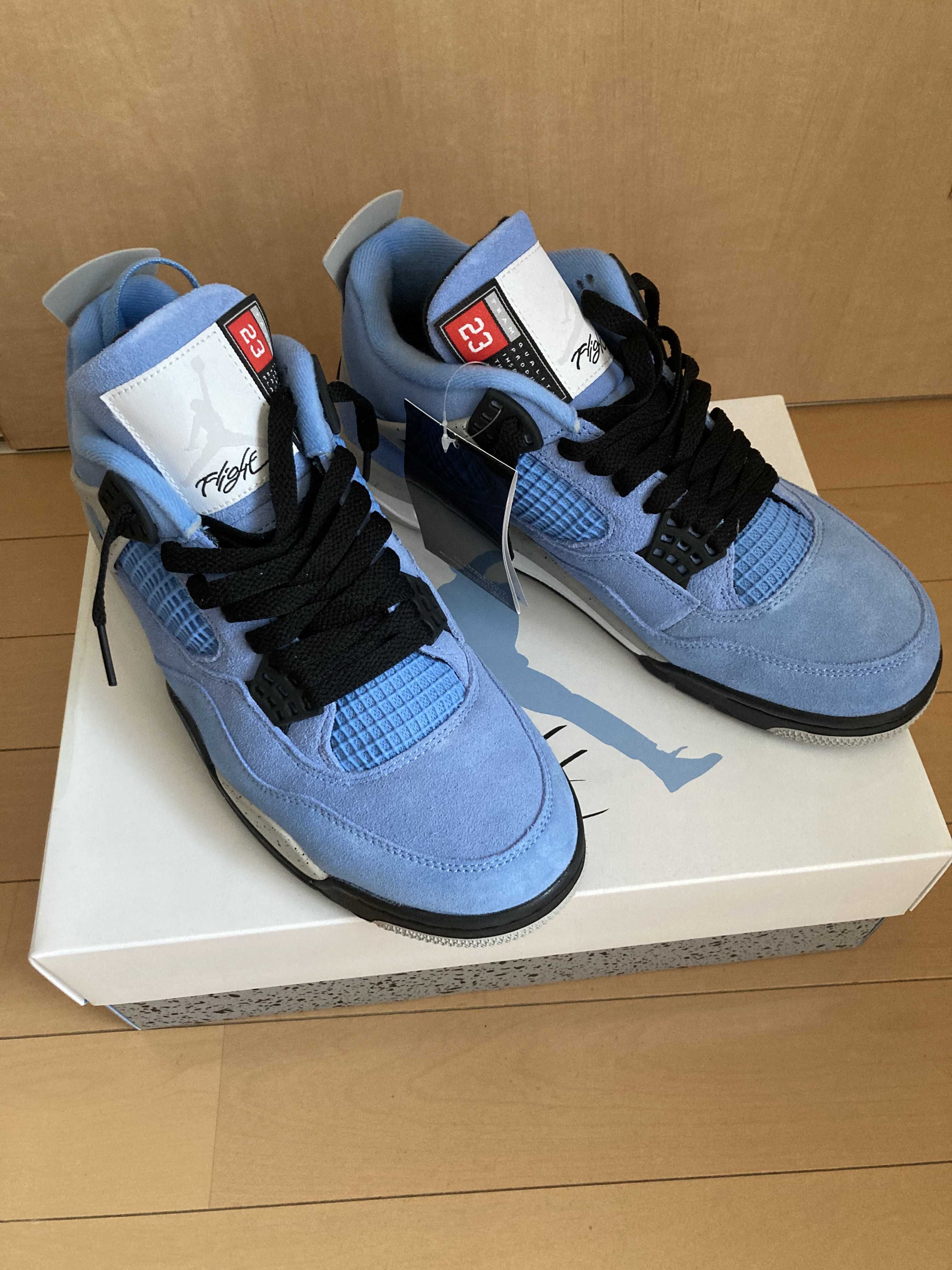 Nike Air Jordan 4 "University Blue"