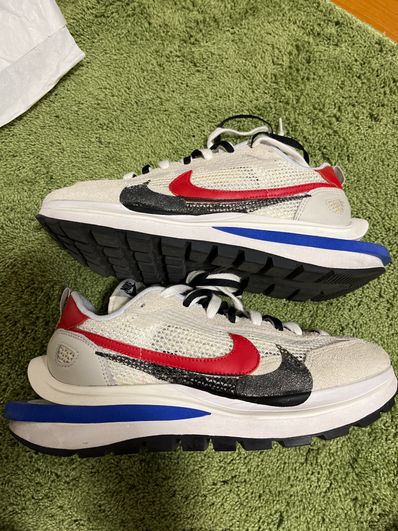 sacai × Nike Vapor Waffle "Royal Fuchsia"