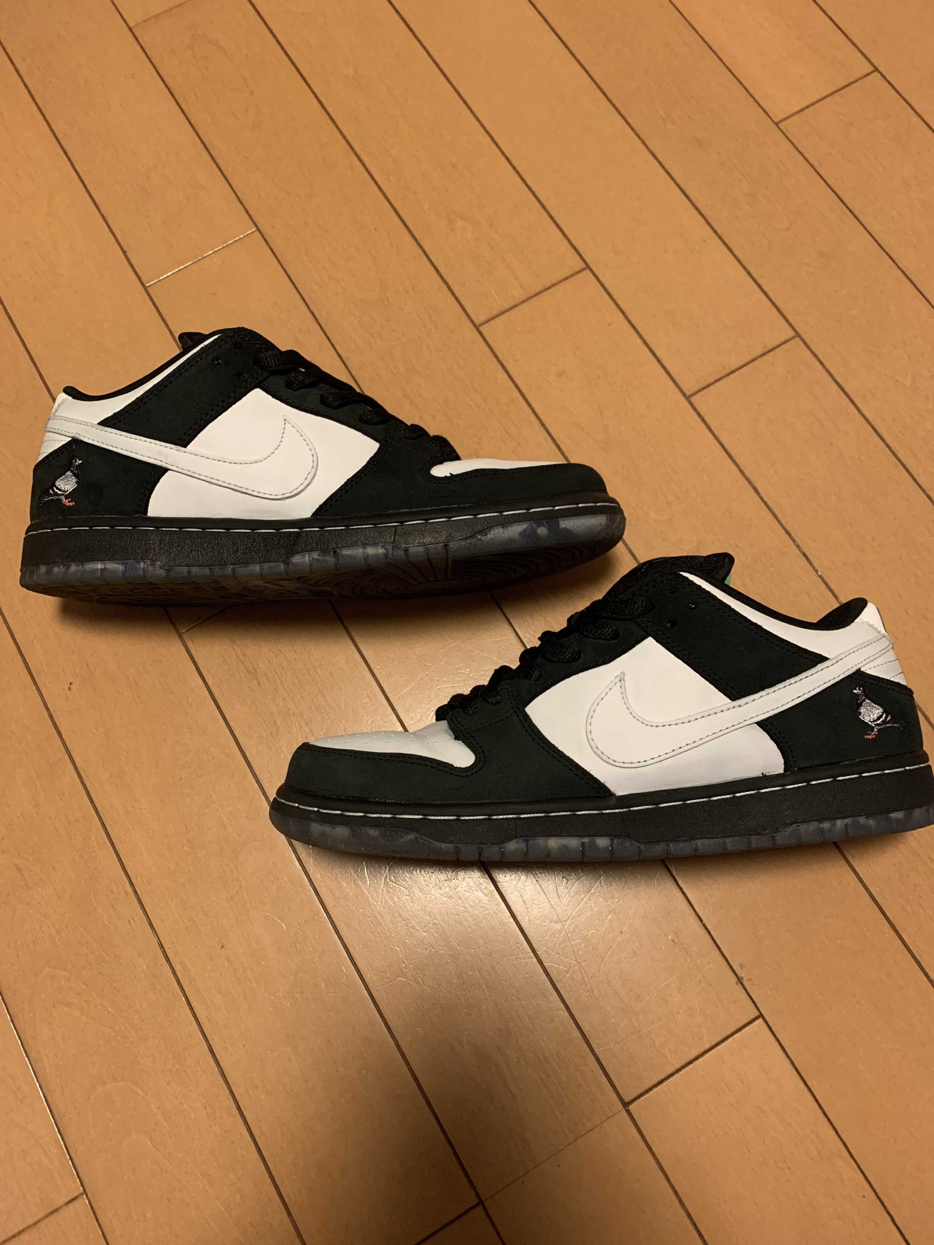 STAPLE × Nike SB Dunk Low "Pigeon Black/White"
