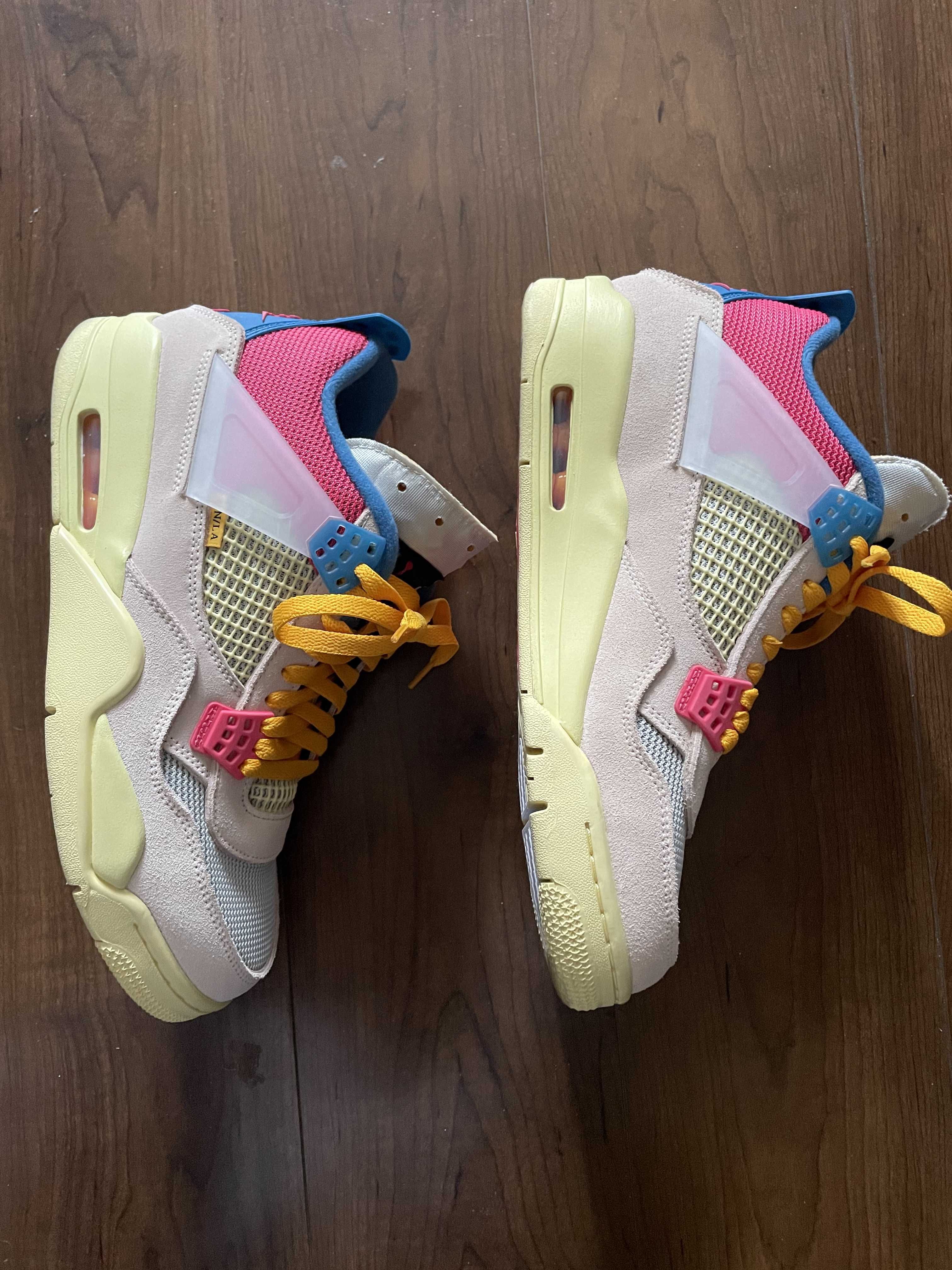 UNION × Nike Air Jordan 4 SP "Guava Ice/Light Fusion Red"