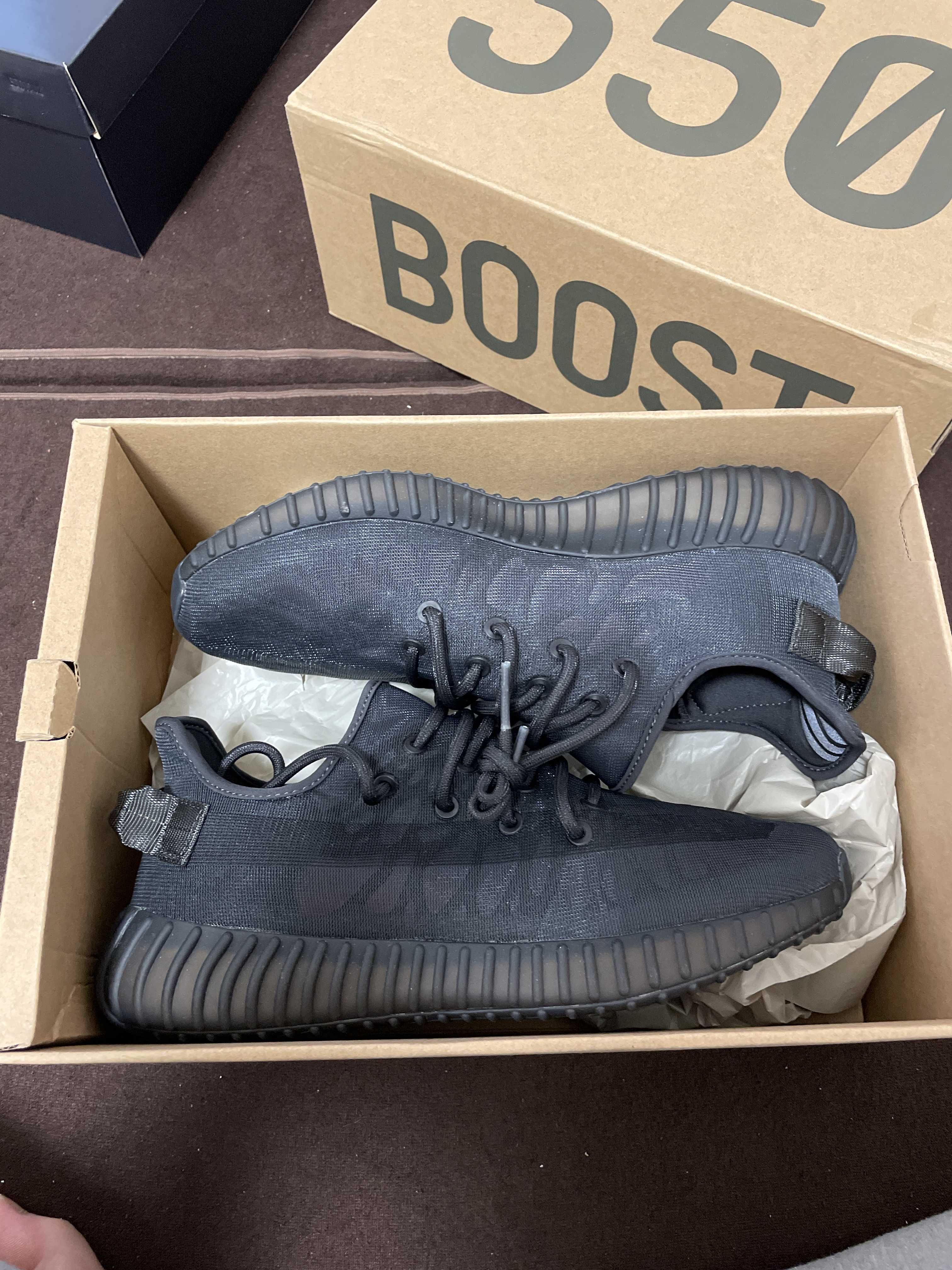 adidas Yeezy Boost 350V2 "Mono Cinder"