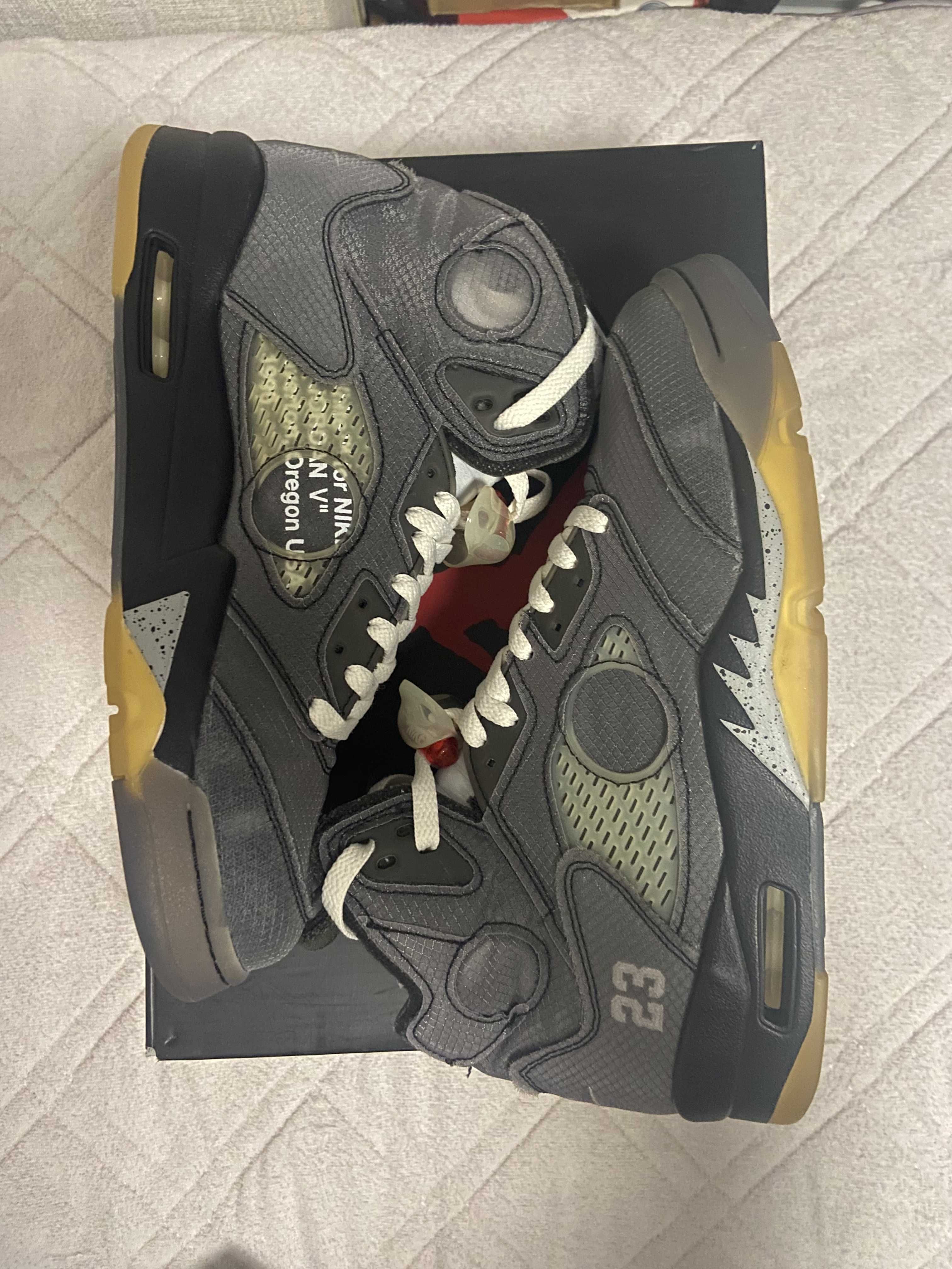 Off-White × Nike Air Jordan 5 "Black/Muslin/Fire Red"