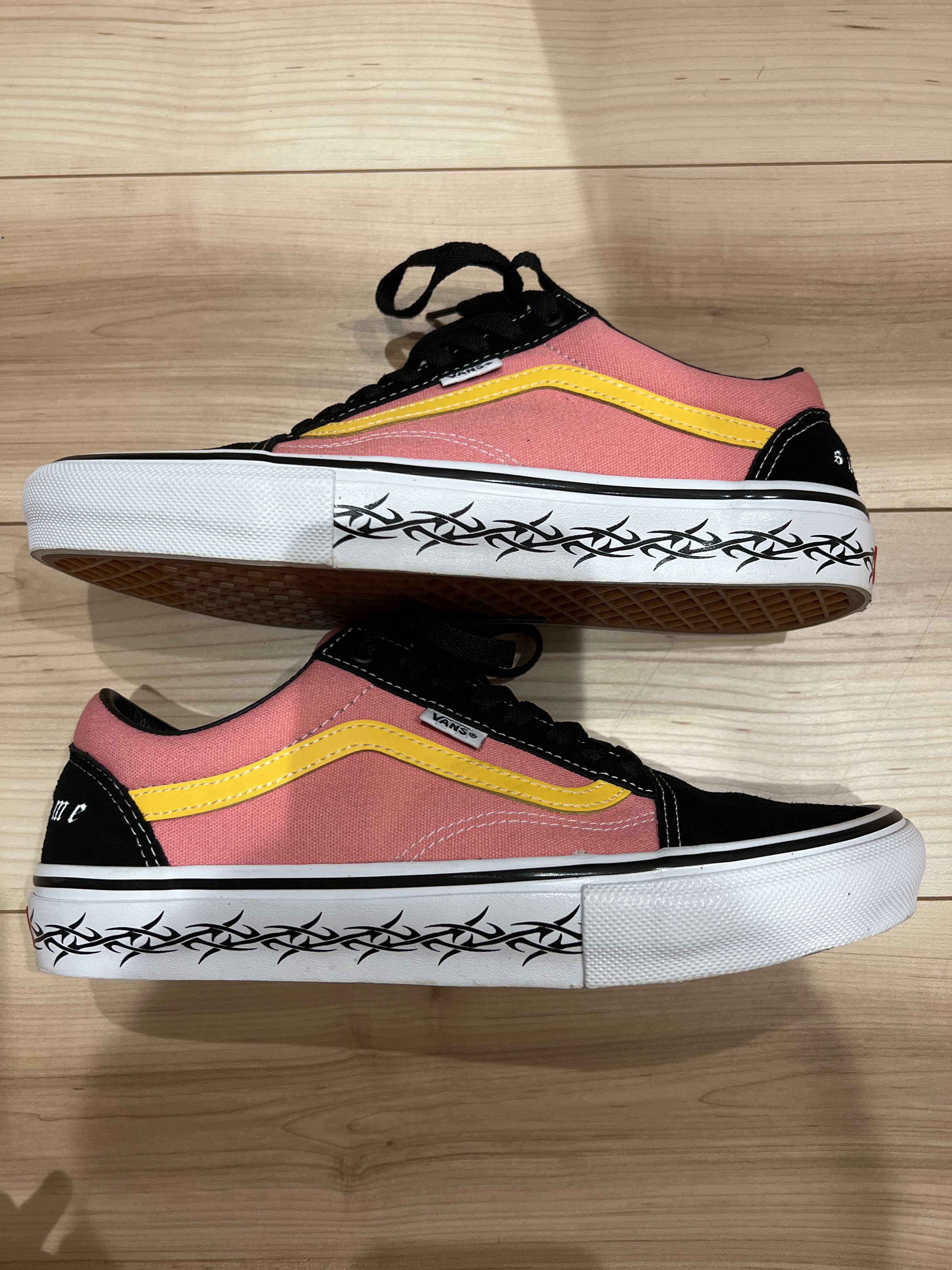 Supreme × Vans Old Skool "Pink"