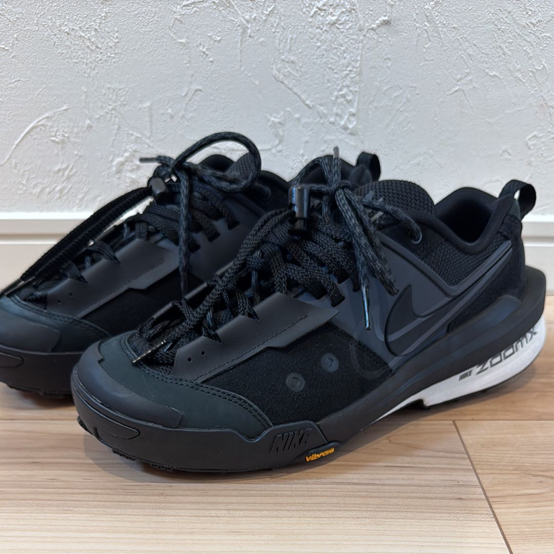 サカイ × ナイキ ゼガマドーム "ブラック"