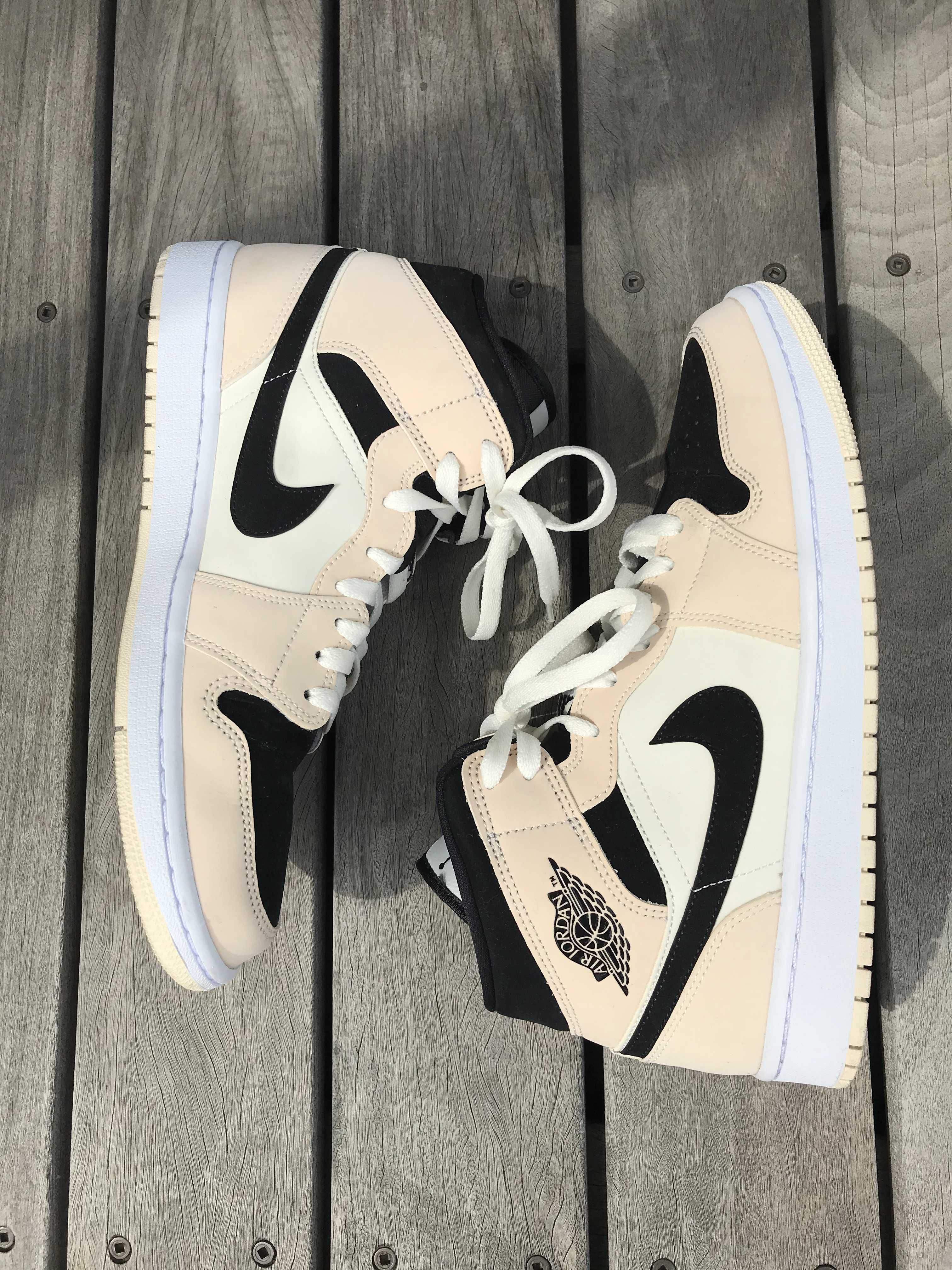NIKE Women's AIR JORDAN 1 MID "GUAVA ICE"