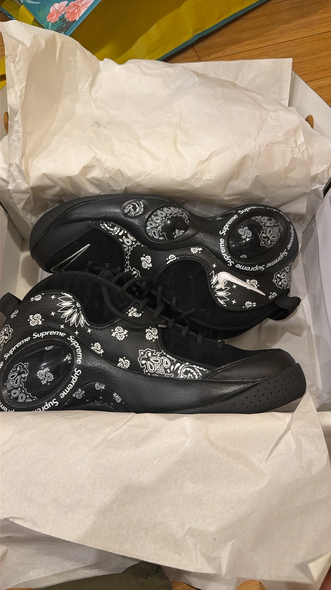Supreme × Nike Air Zoom Flight 95 SP "Black/White"