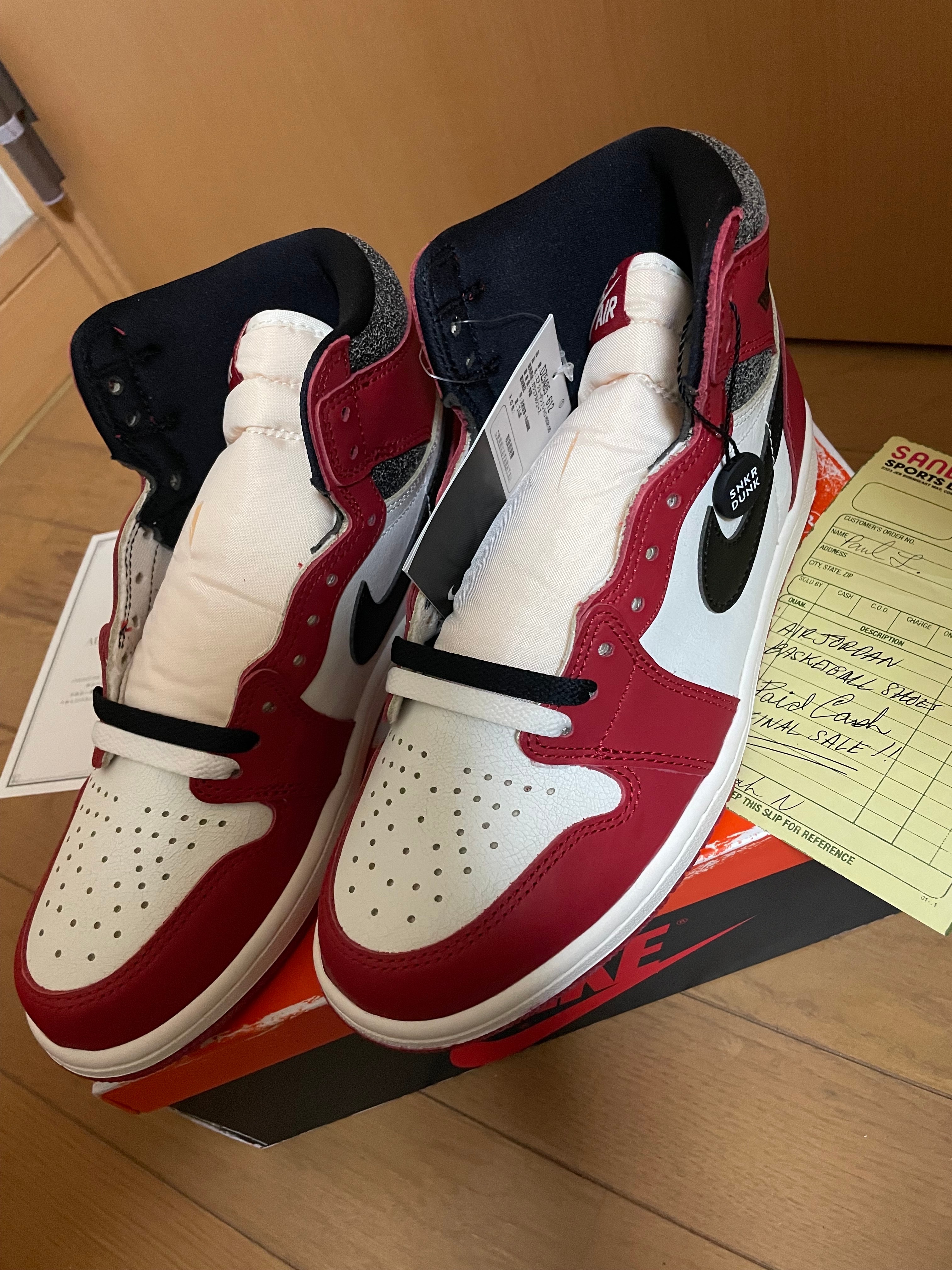 Nike Air Jordan 1 High OG "Lost & Found/Chicago"